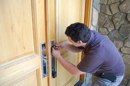 All Day Locksmith Service Waterbury, CT 203-433-3678 All Day Locksmith Service Waterbury, CT 203-433-3678 - Locksmith-01